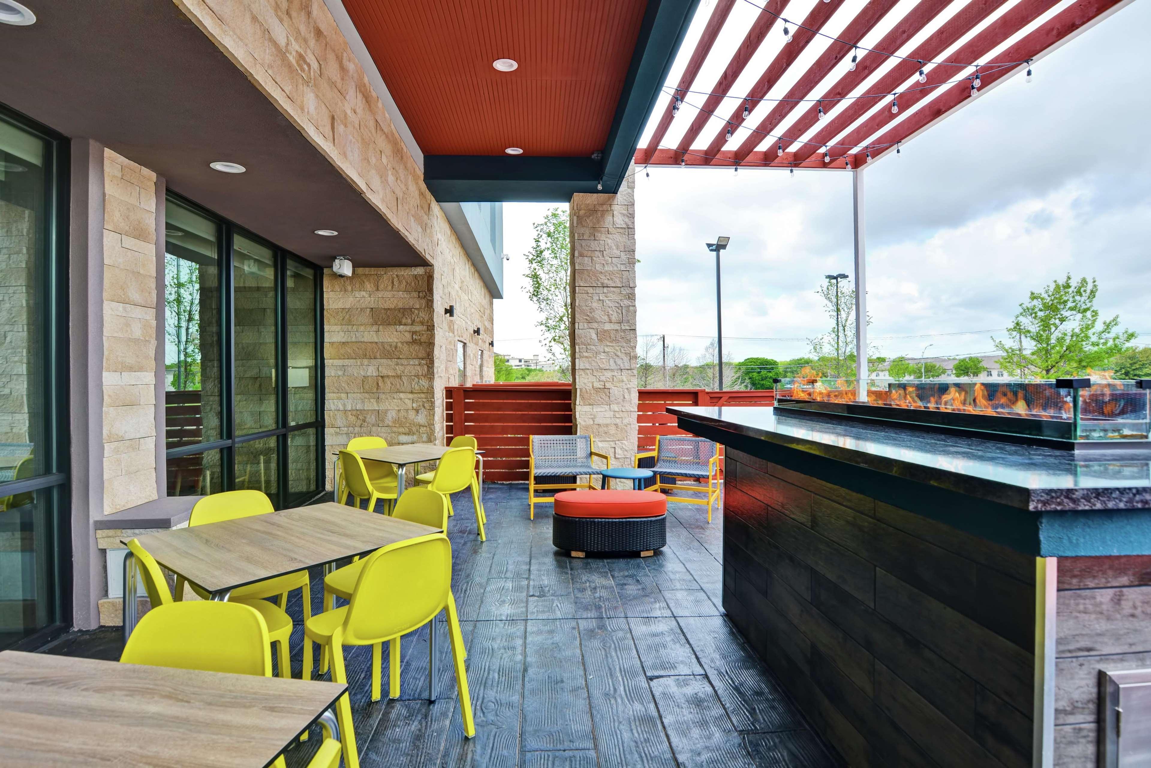 Home2 Suites By Hilton Bedford Dfw West Exterior photo