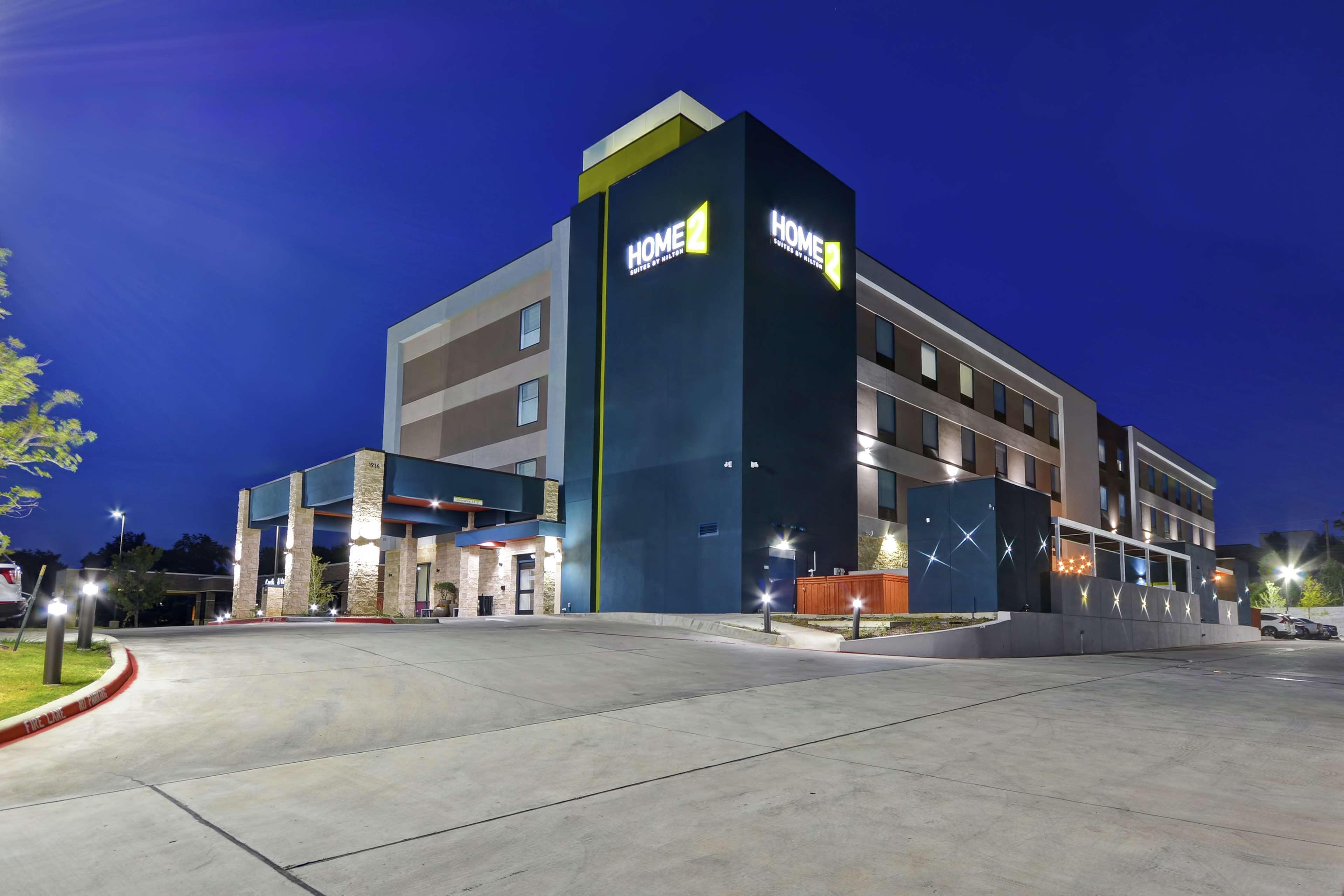 Home2 Suites By Hilton Bedford Dfw West Exterior photo