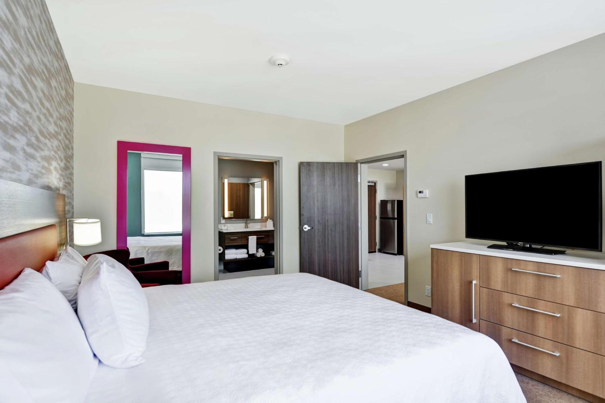 Home2 Suites By Hilton Bedford Dfw West Exterior photo