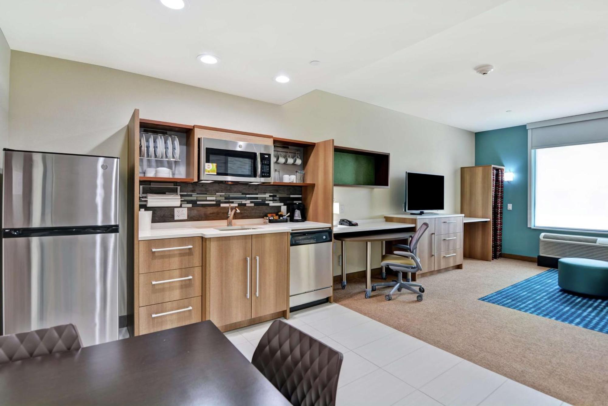 Home2 Suites By Hilton Bedford Dfw West Exterior photo